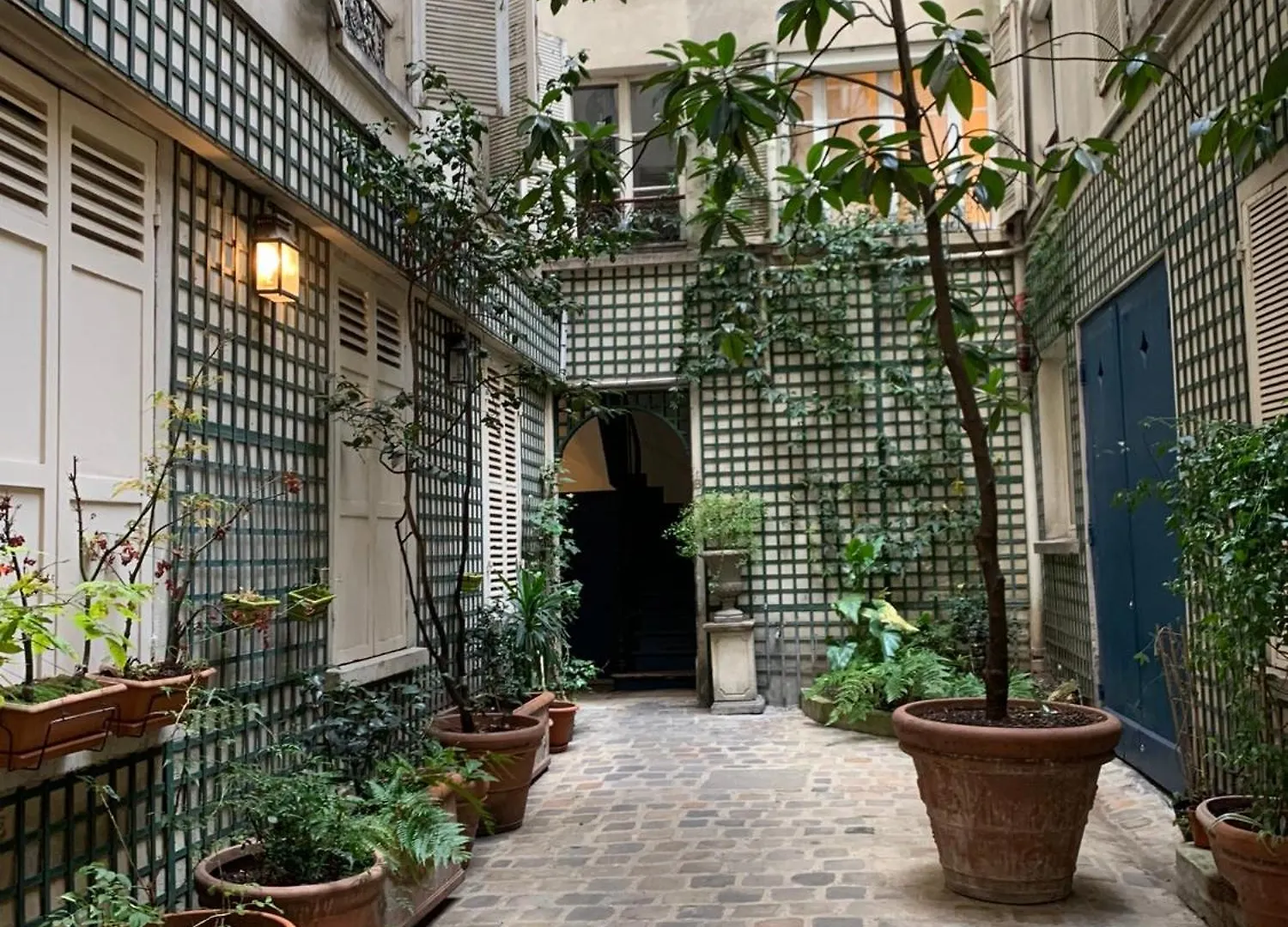 Mignonne Apartment Paris
